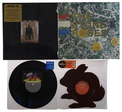 Lot 963 - STONE ROSES / PEARL JAM / MGMT / CHAS & DAVE - BOX SETS / COLOURED 12"