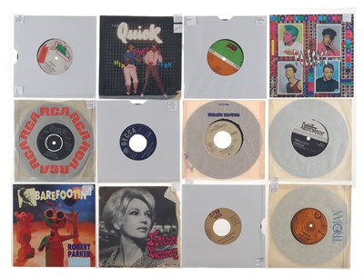 Lot 900 - MIXED POP 7" LARGE COLLECTION INCLUDING STONE ROSES, THE QUICK