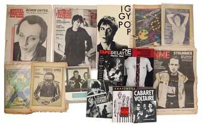 Lot 68 - THROBBING GRISTLE/INDUSTRIAL/INDIE/ALT - COLLECTABLE BOOKS.