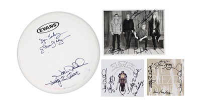 Lot 197 - EAGLES - SIGNED MEMORABILIA INC DRUMSKIN 