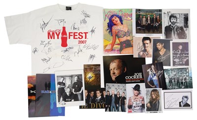 Lot 202 - ROCK AND POP SIGNED MEMORABILIA INC KATY PERRY.