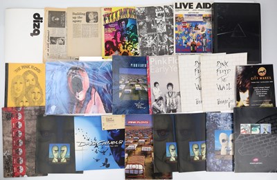 Lot 275 - PINK FLOYD - BOOKS, PROGRAMMES AND MORE.